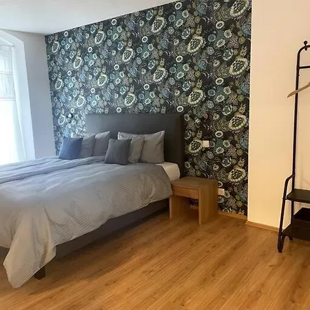 Penthouse In 1a City-lage In *